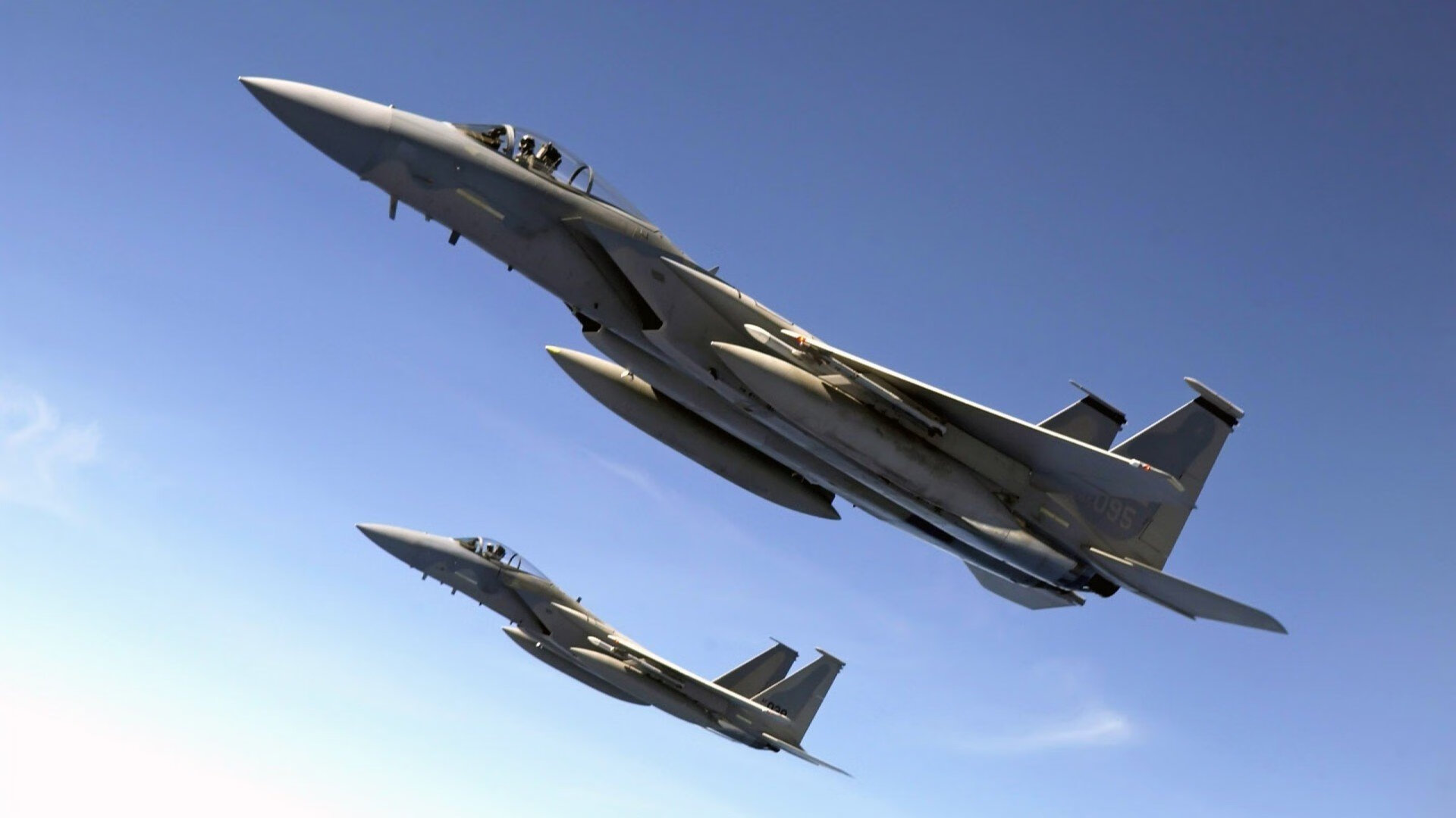 詹姆斯关键20分逆转乾坤,爵士王朝余晖中的最后坚守